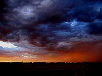 Downbursts & Fashflooding - Bendigo December 30, 2003 - Clyve Herbert
