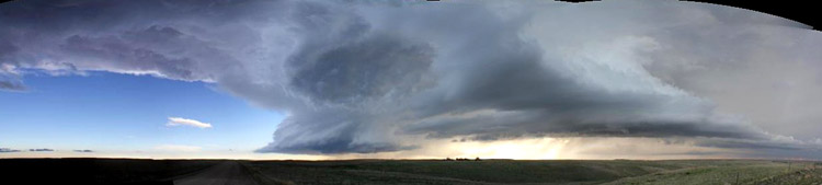 pano2s.jpg (26199 bytes)