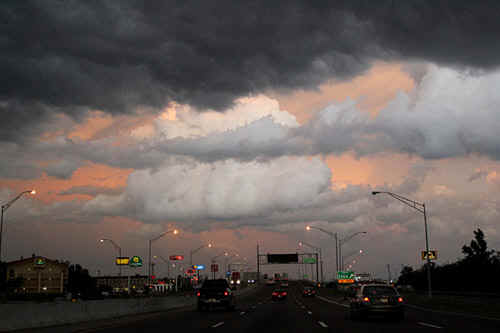 1905jon352t.jpg (59623 bytes)