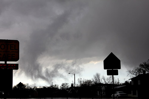 2204ch037t.jpg (47843 bytes)