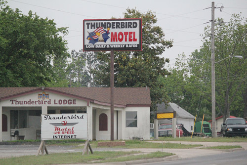 2304jon041d.jpg (95762 bytes)